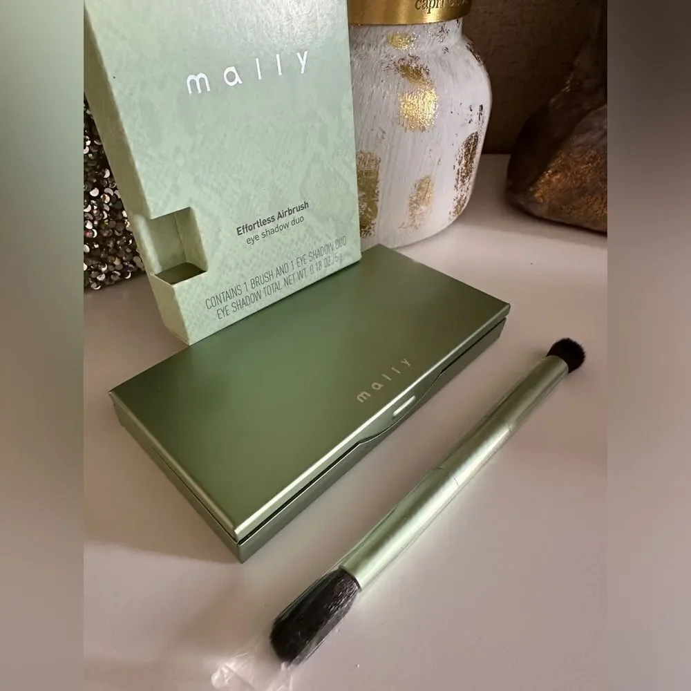 Mally Effortless Airbrush Eyeshadow Duo-Forest/Champagne with Brush (New…